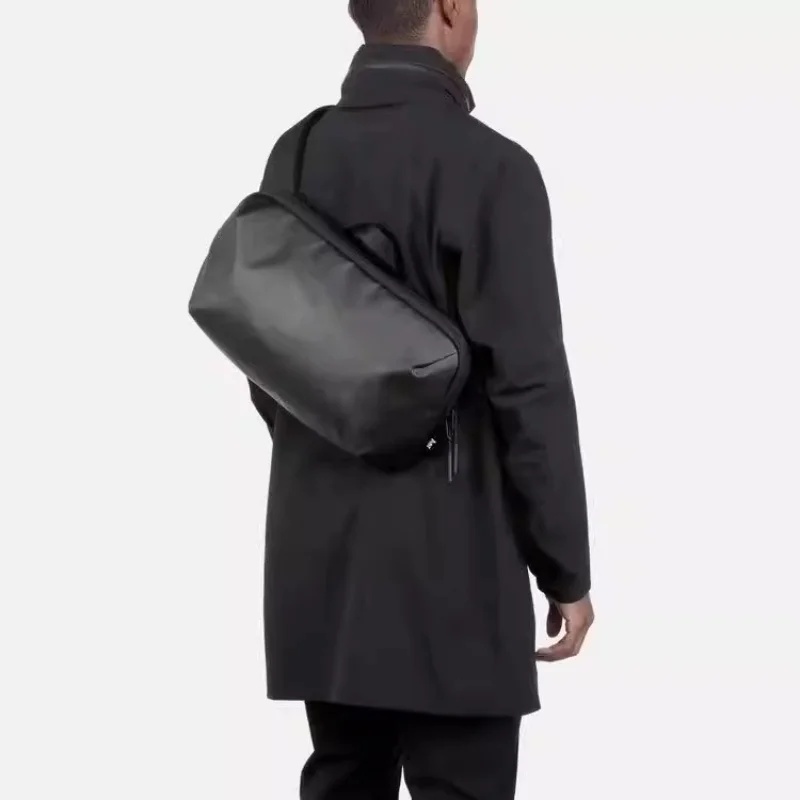 The Office Tech - Tech Sling Ballistic Nylon 7L Lightweight