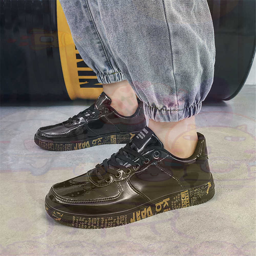 Round Foot Size 45 Sneakers Wh - Classic Tech Office Number review and price